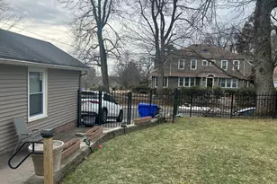 142 Springfield St, Springfield, MA 01107 - Photo 24