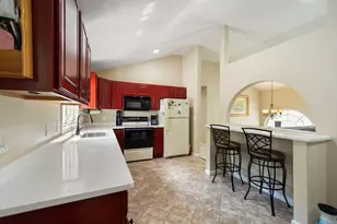 82 Vincent Cir, Worcester, MA 01604 - Photo 6