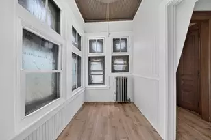 533 Locust St, Fall River, MA 02720 - Photo 8