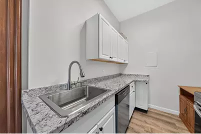 533 Locust St #5, Fall River, MA 02720 - Photo 12