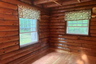 300 Lockes Village Rd, Wendell, MA 01379 - Photo 16