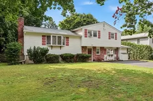 33 Rolling Ln, Hudson, MA 01749 - Photo 1