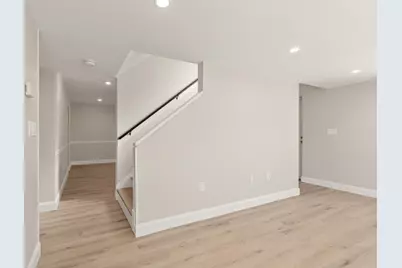 100 Place Ln #169, Woburn, MA 01801 - Photo 8