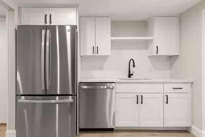 100 Place Ln #169, Woburn, MA 01801 - Photo 4