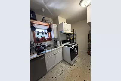 68 Gore St #3, Cambridge, MA 02141 - Photo 2