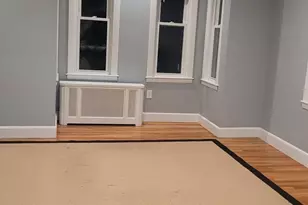 8 Wesley St, Somerville, MA 02145 - Photo 2