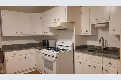 8 Wesley St #2, Somerville, MA 02145 - Photo 6