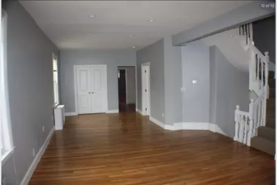 8 Wesley St #2, Somerville, MA 02145 - Photo 2