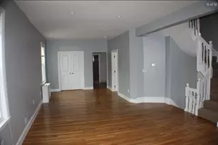 8 Wesley St, Somerville, MA 02145 - Photo 2