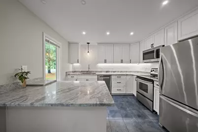 8 Country Meadow Rd #8, Haverhill, MA 01832 - Photo 4