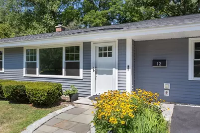 12 Terri Rd, Framingham, MA 01701 - Photo 4