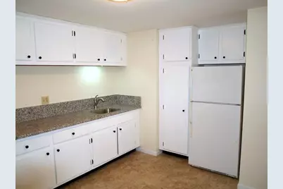 10 Sinai Cir #D, Chelmsford, MA 01824 - Photo 2