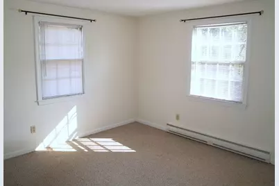 10 Sinai Cir #D, Chelmsford, MA 01824 - Photo 4