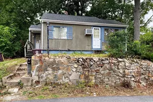 42 Lake View Rd, Weymouth, MA 02189 - Photo 2
