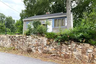 42 Lake View Rd, Weymouth, MA 02189 - Photo 1