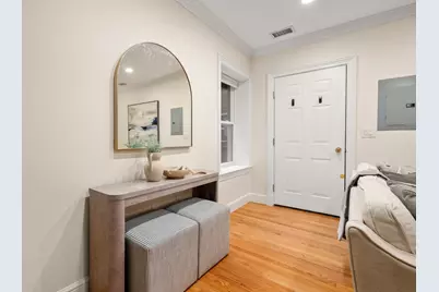 1724 Beacon St #1, Brookline, MA 02445 - Photo 12