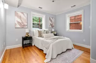 1724 Beacon St, Brookline, MA 02445 - Photo 8