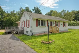 662 Staples St, Taunton, MA 02718 - Photo 1