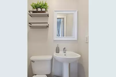 17 Metropolitan Ave, Ashland, MA 01721 - Photo 26
