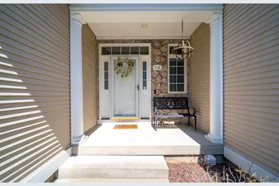 16 High Pine Cir #16, Wilbraham, MA 01095 - Photo 2