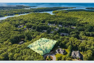 9 Pam's Way, Falmouth, MA 02536 - Photo 2