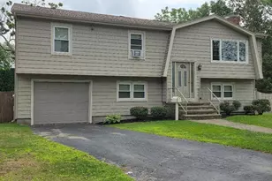 64 Woolley Ave, Somerset, MA 02726 - Photo 2