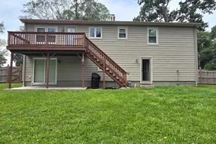 64 Woolley Ave, Somerset, MA 02726 - Photo 10
