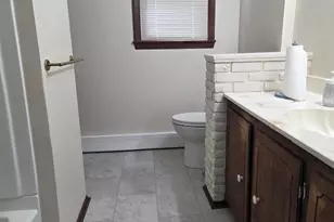 64 Woolley Ave, Somerset, MA 02726 - Photo 6
