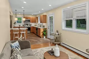 661 Common St, Walpole, MA 02081 - Photo 12