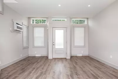 267 Humphrey Street #A, Marblehead, MA 01945 - Photo 2