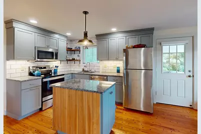 44 Green St, Buckland, MA 01370 - Photo 4