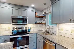 44 Green St, Buckland, MA 01370 - Photo 6