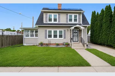 15 Garland St, Springfield, MA 01118 - Photo 2
