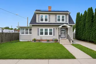 15 Garland St, Springfield, MA 01118 - Photo 2