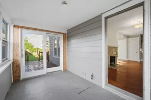 15 Garland St, Springfield, MA 01118 - Photo 32
