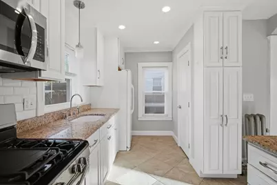 15 Garland St, Springfield, MA 01118 - Photo 14