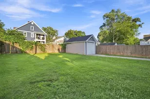15 Garland St, Springfield, MA 01118 - Photo 36