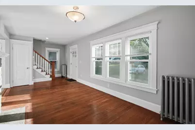 15 Garland St, Springfield, MA 01118 - Photo 6