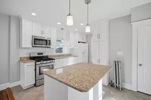 15 Garland St, Springfield, MA 01118 - Photo 12