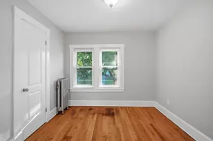 15 Garland St, Springfield, MA 01118 - Photo 24