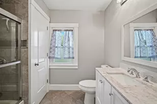 15 Garland St, Springfield, MA 01118 - Photo 30