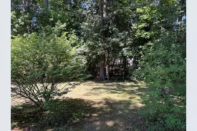25 Arkansas Drive, Dracut, MA 01826 - Photo 2