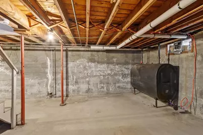 25 Starr St, Leominster, MA 01453 - Photo 14