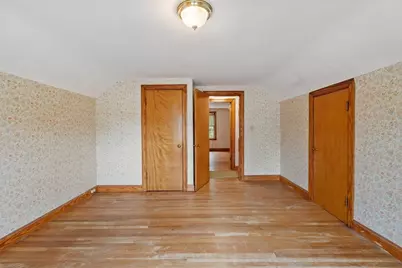 25 Starr St, Leominster, MA 01453 - Photo 12