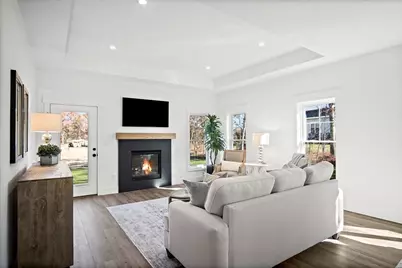 20 Chartwell #48, Worcester, MA 01609 - Photo 8