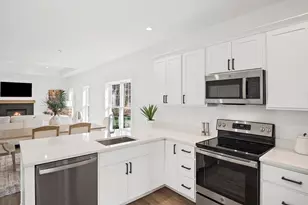 25 Salisbury Hill Blvd, Worcester, MA 01609 - Photo 6