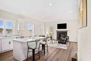 25 Salisbury Hill Blvd, Worcester, MA 01609 - Photo 8