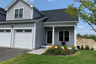 25 Salisbury Hill Blvd, Worcester, MA 01609 - Photo 1