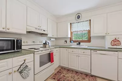 75 Concetta Drive, Bridgewater, MA 02324 - Photo 18