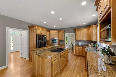 22 Thistle Road, North Andover, MA 01845 - Photo 12